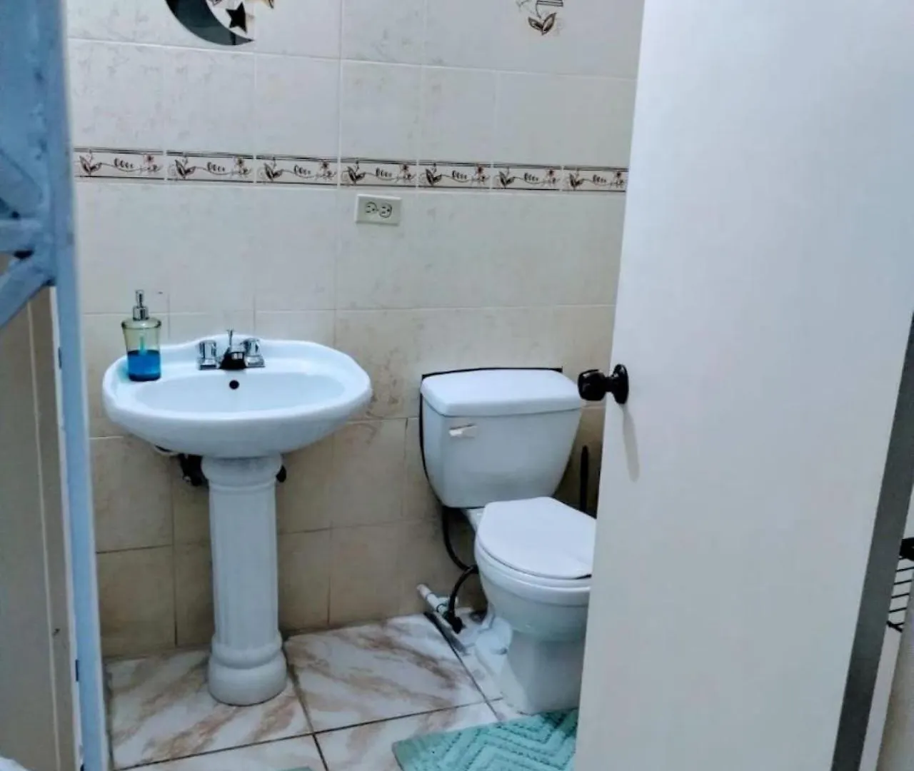 בית אירוח Diana'S Portmore Retreat ג'מייקה